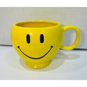 Vintage Large Smiley Yellow Coffee Mug